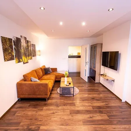 3-bed Bliss: Modern & Spacious